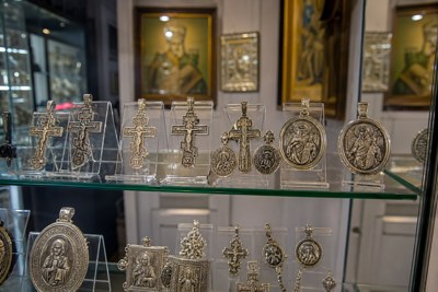Церковна біжутерія